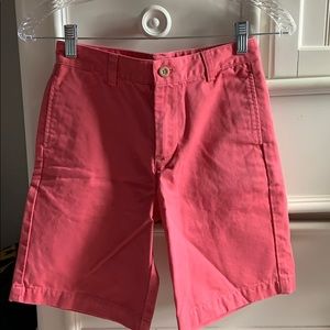 Pink Vineyard Vines shorts